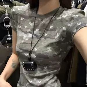 카모 밀리터리 하트 슬림 어깨 패드 이 반 반팔티