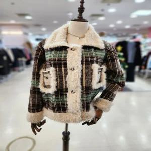 [멜로디가든]멜로디가든 인조 퍼 가디건 자켓 M25WBJ124