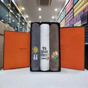 송월타올 추석선물세트 3장셋트로 구성된 답례품 (150g타월)