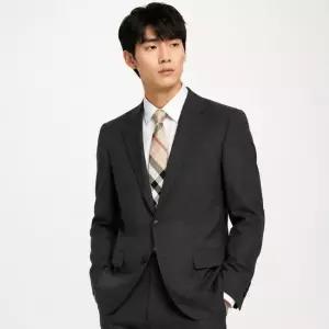 버버리 남성 넥타이 MANSTON 8013818 26SS