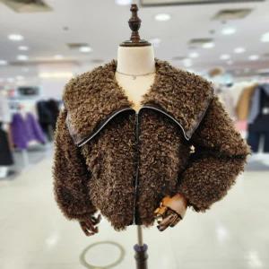 [멜로디가든]멜로디가든 여성 인조 퍼 안감 인조 무스탕 큰카라 점퍼자켓 M25WBJ114