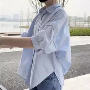 [하프클럽/]블라우스 여성 반팔 셔츠 루즈핏 캐주얼 남방 언발