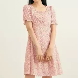 [로엠] 미니 플라워 원피스 (RMOWD25S32-T)