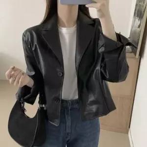 크롭라이더자켓 세미크롭 레더자켓 캐주얼 스타일리쉬 봄가을코디