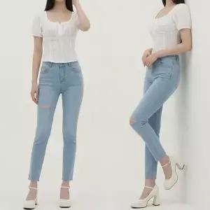 [하프클럽/]연청 찢어진청바지 여성 데님팬츠 일자바지 스판 여름