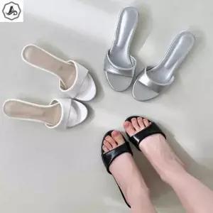 [애슬릿] 웨지힐 슬리퍼 실버 블랙 발편한 여름 슬라이드 3cm