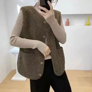 뽀글이 양털조끼 겨울 방한 보온 후리스뽀이자켓 뽀이롱 뽀이