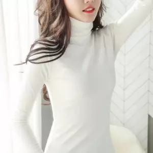 여성 데일리 목폴라 하이넥 기모 롱슬리브 티셔츠 따뜻한 이너추천 기모탑 겨울레이어드 부드러운 기본 슬