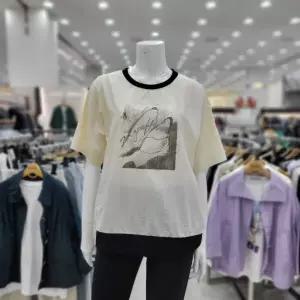 밑단 밴딩 티블라우스 V9E2TS35GN 793579