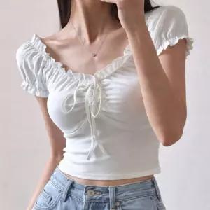 캡내장 노브라 오프숄더 셔링 리본 크롭 반팔 티셔츠 슬림핏 여리핏