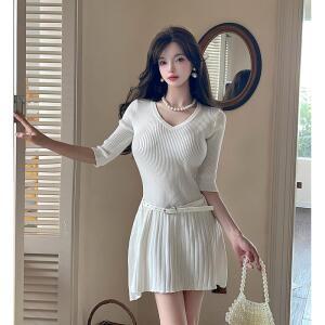 모두팜 여성 브이넥 반팔 벨트 니트 스커트 여름 빈티지 슬림핏 플리츠 원피스 MOC