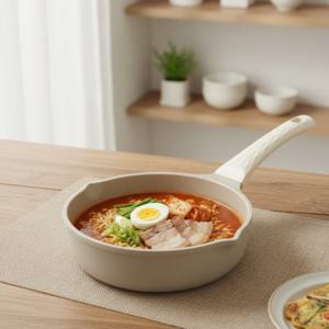 인덕션 통주물 세라믹 코팅 18cm 편수냄비 라면 이유식 소스팬