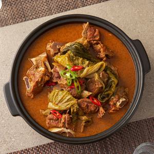 더큰 감자탕 2.5kg X 1팩 (라면사리 1봉 증정)