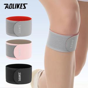 AOLIKES 1PCS 슬개골 힘줄 밴드, 러닝 사이클링 운동을 위한 매우 얇은 미끄럼 방지 조절 가능한 압축 무릎 스트랩, 유니세