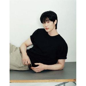 갤러리아_26년 변우석 라운드넥 반팔 티셔츠 면 20수 이너 레이어드 반팔