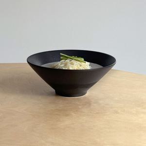 텍스처드 블랙 검은색 면기 냉면 덮밥 그릇 우동그릇