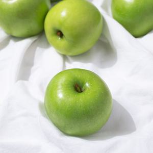 [경북] 산지직송 여름 썸머킹 초록사과 2kg / 20일 순차출고