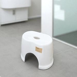 블랑 욕실의자