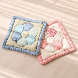 모닝 엠보싱 퀼트 사각 방석 2colors