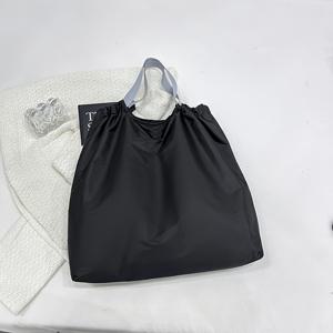 TEMU 이름 텍스트 맞춤 자수 각인 접이식 재사용 가능한 패션 쇼핑백 나일론 식료품 토트백, 조임끈 입구 및 강화된 손잡이 포함