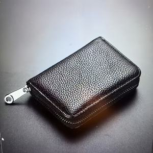 TEMU 남성용 초슬림 RFID 도난 방지 지퍼 지갑, 다목적 명함 홀더, 안전한 여행용 신분증 정리 지갑, 12장 이상의 카드와 현금 수납 가능, 미니멀한 스타일, 금속 버클 장식이 돋보이는 내구성 있는 블랙 디자인
