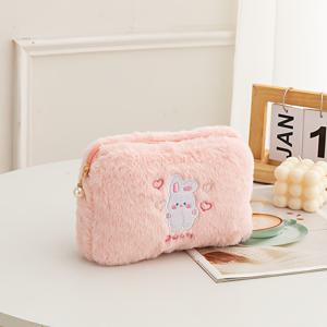 TEMU 인스타 스타일 플러시 화장품 가방 1개, 귀여운 곰 휴대용 수납 세면도구 파우치, 여아용 대용량 가방, 가정용 소품 수납용, 여행용 휴대용 수납 화장품 파우치