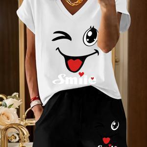 TEMU 스마일 얼굴 프린트 V넥 반팔 티셔츠와 캐주얼 반바지 2종 세트. 귀여운 만화 표정 패턴과 심플한 스타일의 디자인 , 데일리웨어로 적합. 새로운 여름 Y2K 스타일 여성 스포츠웨어, 일상 통근, 피트니스 등에 어울리는 우아하고 활용도 높은 2종 세트