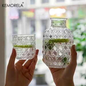 TEMU KEMORELA 빈티지 침대 옆 수통과 유리잔 세트 - 침대 옆, 욕실, 협탁용 유리 피ッチャー & 음용 유리잔 세트 - 세척기 사용 가능한 우아한 음료 용기, 물, 구강청결제, 음료용 - 클래식 홈 데코 필수품 - 어머니의 날 선물 - 다섯 가지 스타일