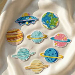 TEMU 우주 행성 자수 패치 8개 세트, 창의적인 토성 UFO 지구 패턴, 다리미 부착식 접착식 뒷면 패치, 의류 및 가방 장식용, 수리 배지, 정교한 자수 다리미식 패브릭 패치, 스크랩북, 백팩, 의류 장식용, 다리미식 및 바느질식 겸용