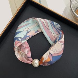 TEMU 여성 패션으로 장면에 어울리는 제품을 만나보세요. 스타일은 예술적 감각이 넘치며 우키요에 라인과 플로럴 패턴을 융합시킵니다. 레이어가 풍부하고, 브러쉬 스토커는 유연하고 긴장감이 넘칩니다.