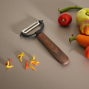TEMU 다용도 채소 과일 필러 - 인조 호두나무 무늬, 날카로운 스테인리스 스틸 칼날, 인체공학적 손잡이 | 감자, 사과, 당근 껍질 벗기기, 식기세척기 사용 가능 | 선물하기 좋은 가정용 요리 도구