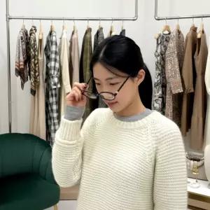 오벌형 뿔테안경 슬림프레임 블랙