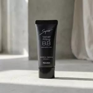 한스킨 수퍼 벨벳 피팅 비비크림 30g SPF35 PA++