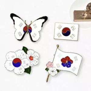 (올핀)태극기 뱃지 외국인 친구 선물 한국 기념품