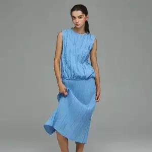 [와이오와이][택가122,000원]내추럴 텍스처 플리츠 미디 스커트_3colors