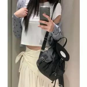 라츠유 Nostalgia chubby Backpack Black
