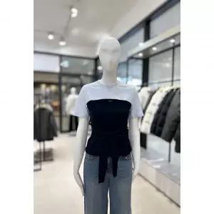 일부수량 온앤온 배색 포인트 라운드넥 허리리본 티셔츠 NJW6ME321 2768273
