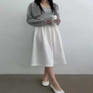 A라인 허리밴딩 화이트 플레어 롱스커트 UFR-161888