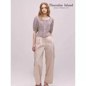 써스데이아일랜드 Thursday Island 프릴 스퀘어 네크 블라우스 T244MBL262W