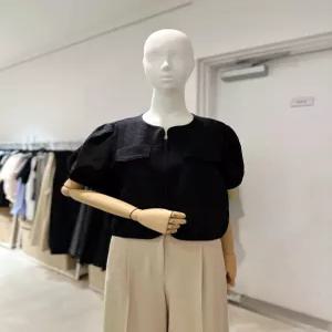 플라스틱아일랜드 라운드넥 볼륨소매 점퍼 PR2WZ531 664127
