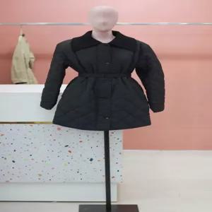 플라스틱아일랜드 니트 카라 롱 퀄팅 점퍼 PQ4PZ531 675409