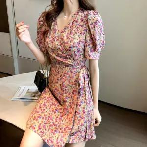 미니 랩원피스 꽃무늬 잔꽃 브이넥 쉬폰 플레어 스커트