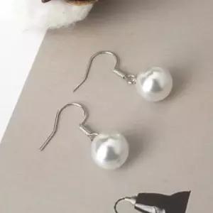 진주귀침귀걸이 진주귀걸이 포인트귀 심플귀걸이 데일리귀걸이 귀침귀걸이 진주10mm귀걸이 10mm진주귀걸이