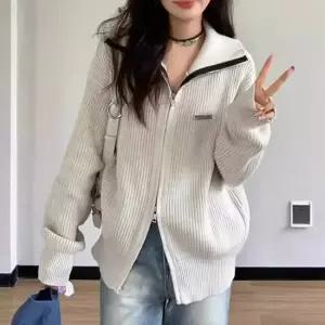 [예쎄] 메탈로고 투웨이집업 니트 가디건(S4FCD011A)