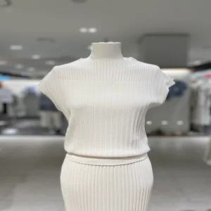 올리브데올리브 쇼바리 플리츠 반하이넥 풀오버 OK6SP255 567070