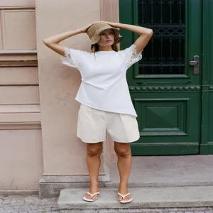 ZARA 레이스 디테일 비대칭 티셔츠 - 화이트 4770/707/250