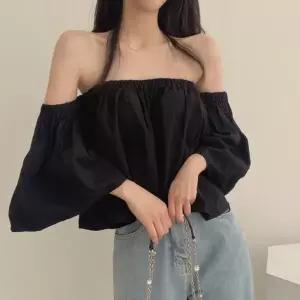 쪼예 오프숄더 밴딩 셔링 탑 블라우스
