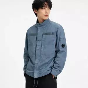 CP컴퍼니 Flatt Nylon Lens Overshirt 18CMOS081A 005991G 872) 플랫 나일론 렌즈 오버셔츠)