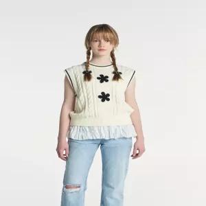 POINT FLOWER KNIT VEST CREAM 843093