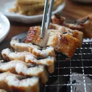 고창 자포니카 민물장어 1kg 2-4미 (손질후 700g)